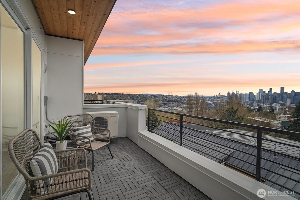 Photo of 511 Howe Street #C, Seattle, WA 98109 (MLS # 2417337)
