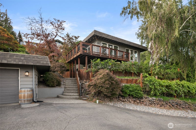 2020 Overlook Drive
