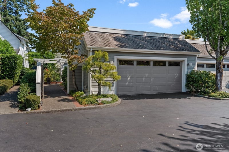 3507 Harborview Drive 4