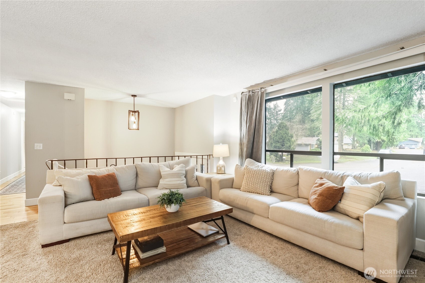 3873 Canterbury Place SE