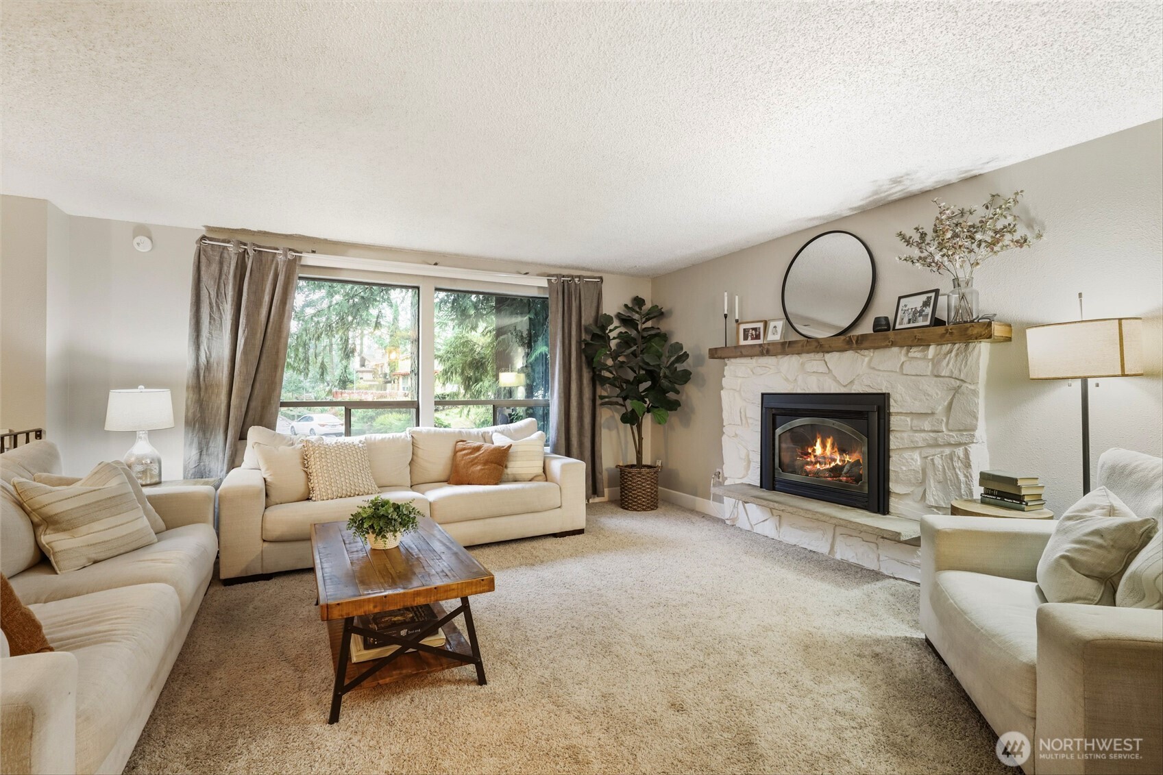 3873 Canterbury Place SE