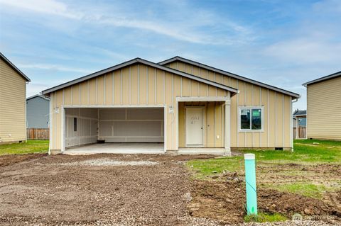 Photo of 2008 Henderson Way, Longview, WA 98632 (MLS # 2460092)