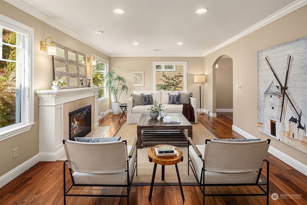 Photo of 3312 9th Avenue W, Seattle, WA 98119 (MLS # 2293103)