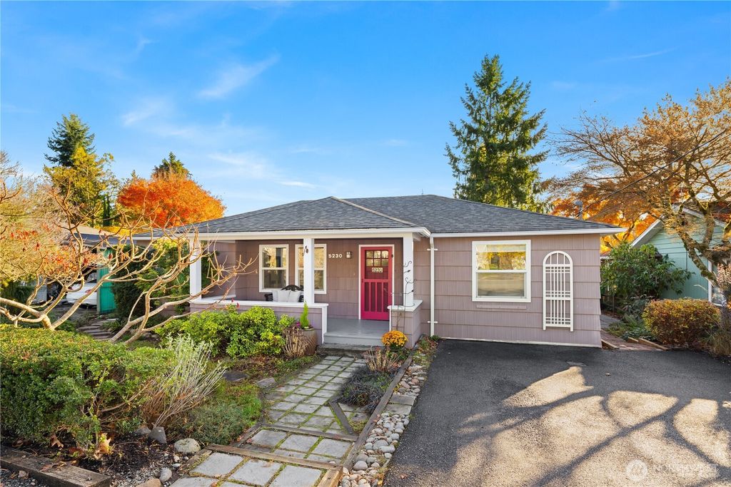 Photo of 5230 242nd Street SW, Mountlake Terrace, WA 98043 (MLS # 2454595)