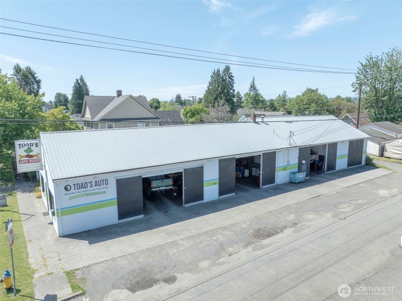1021 N Pearl Street