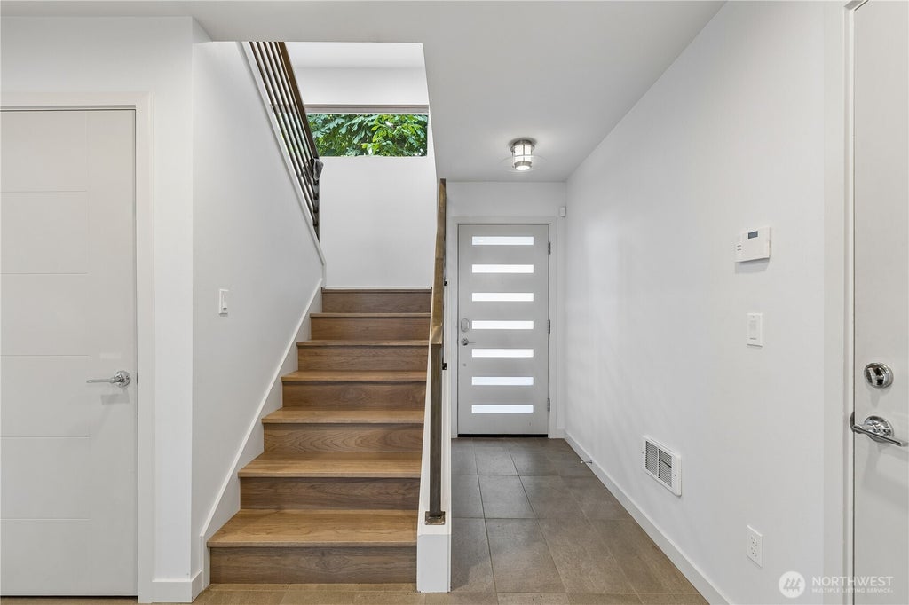 Photo of 2035 A NW 62 nd Street, Seattle, WA 98107 (MLS # 2556881)