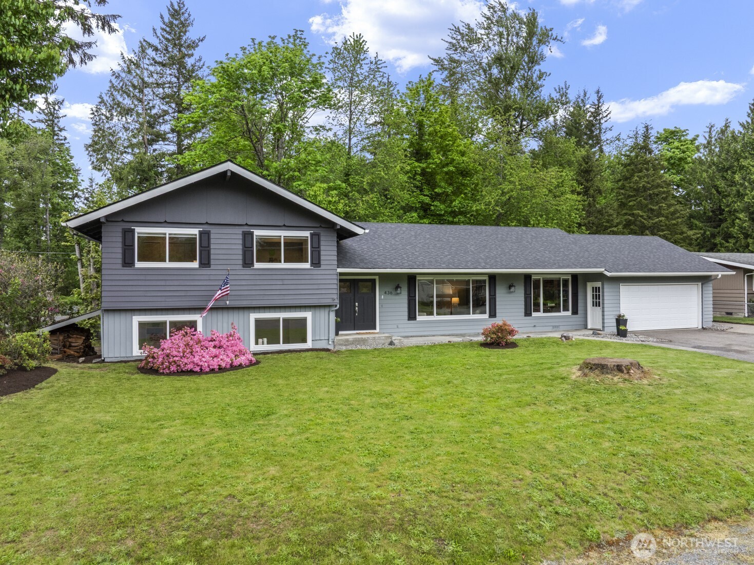 436 SE Maple Drive