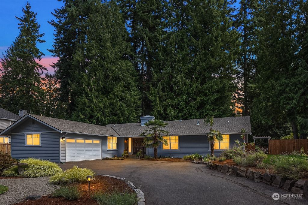 Photo of 20923 NE 78th Street, Redmond, WA 98053 (MLS # 2153584)