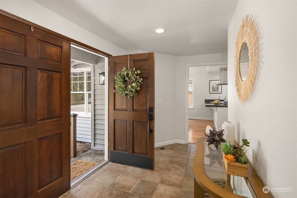 Photo of 20923 NE 78th Street, Redmond, WA 98053 (MLS # 2153584)