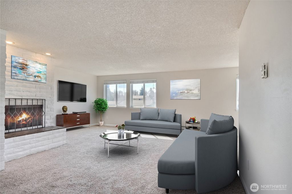 Photo of 1519 22nd St NE St #1519, Auburn, WA 98002 (MLS # 2499239)