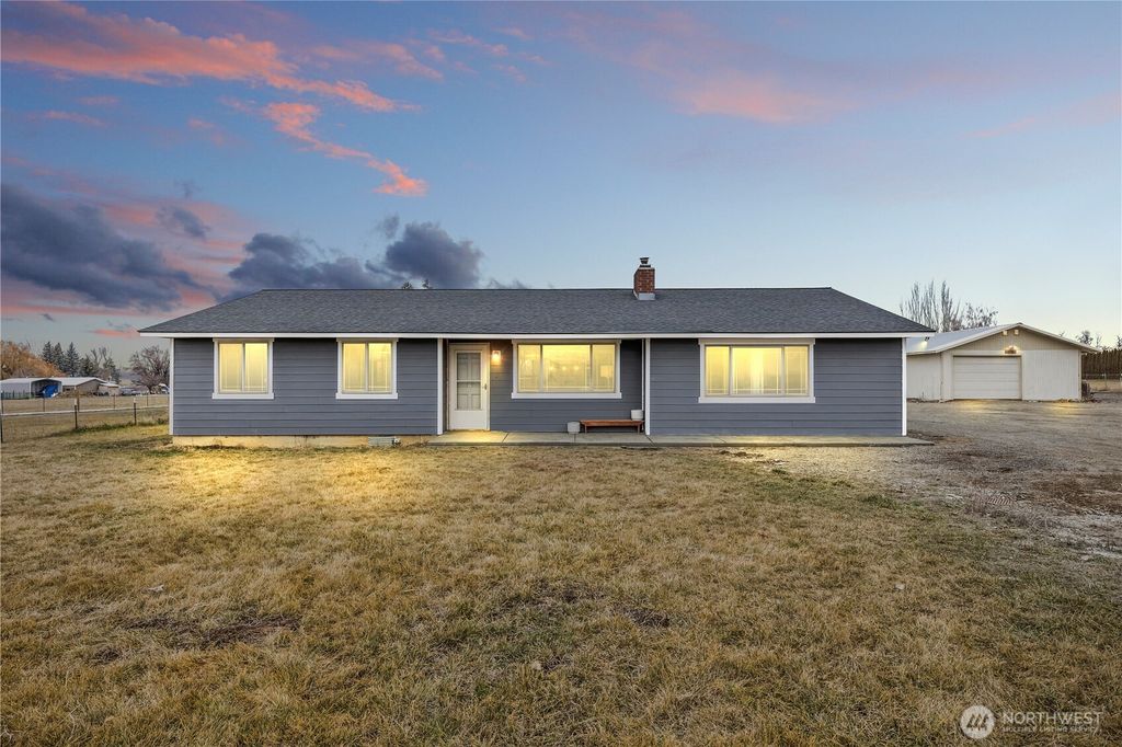 Photo of 3001 Wilson Creek Road, Ellensburg, WA 98926 (MLS # 2470034)