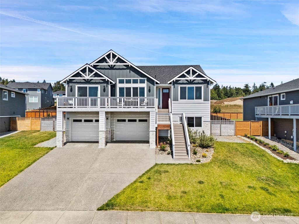 Photo of 5416 Lonicera Drive, Blaine, WA 98230 (MLS # 2541554)