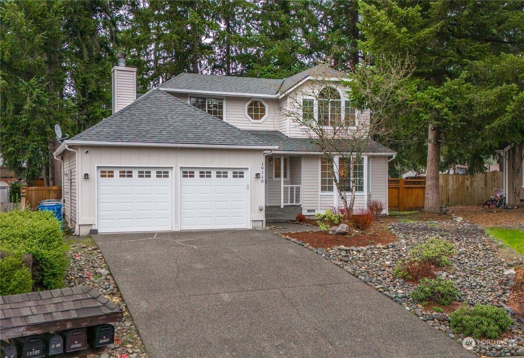 Photo of 19110 SE 271st Court, Covington, WA 98042 (MLS # 2195277)