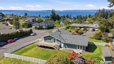 Photo of 3016 51st Place SW, Everett, WA 98203 (MLS # 2529670)