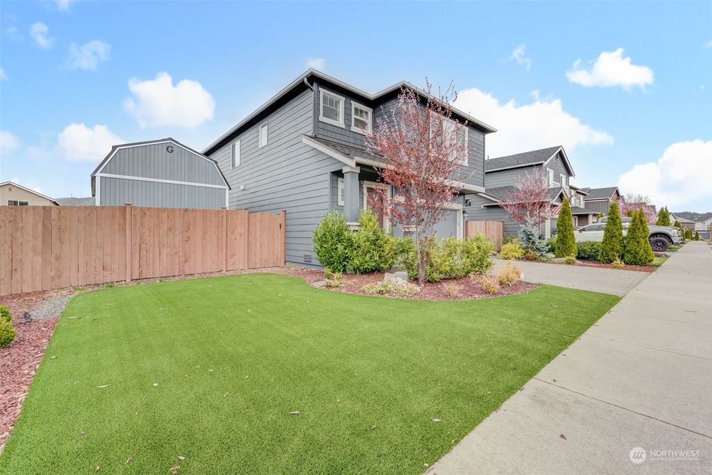Photo of 17609 Oak Street, Granite Falls, WA 98252 (MLS # 2056055)