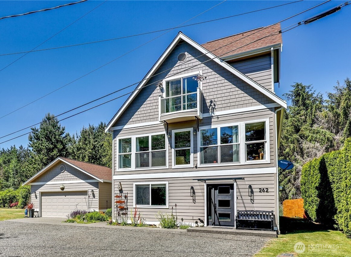 262 Margaret Street