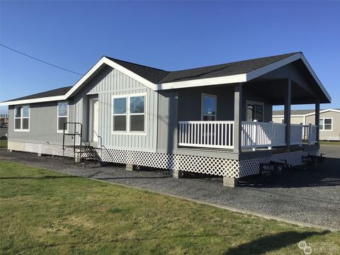 A home in Quilcene