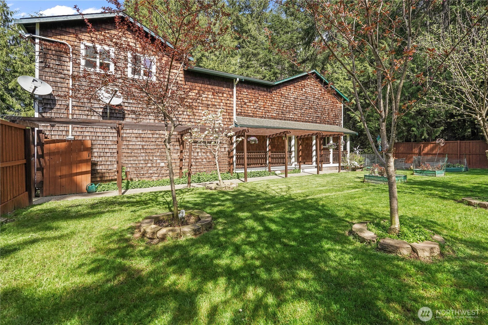 20 E Mountain View Lane