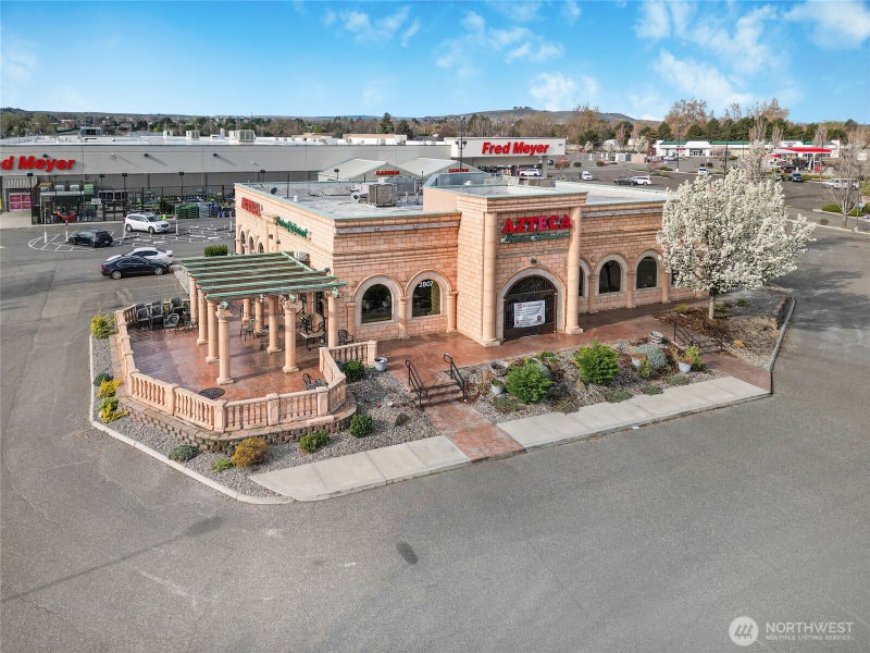 2807 W 10th Avenue