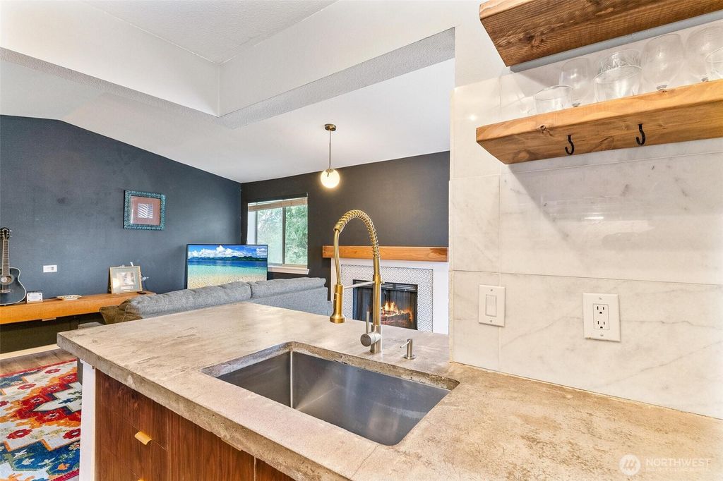 Photo of 15415 35th Avenue W #A306, Lynnwood, WA 98087 (MLS # 2350054)