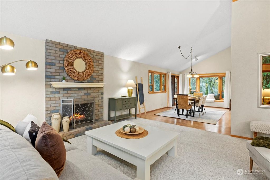 Photo of 4922 145th Place SW, Edmonds, WA 98026 (MLS # 2303445)