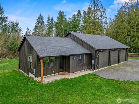 Photo of 900 George Taylor Road, Silverlake, WA 98645 (MLS # 2457648)
