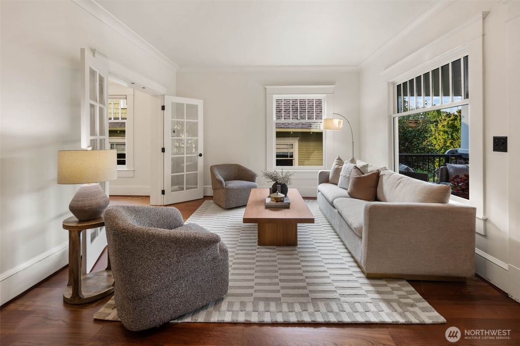 Photo of 309 Lynn Street, Seattle, WA 98109 (MLS # 2431267)