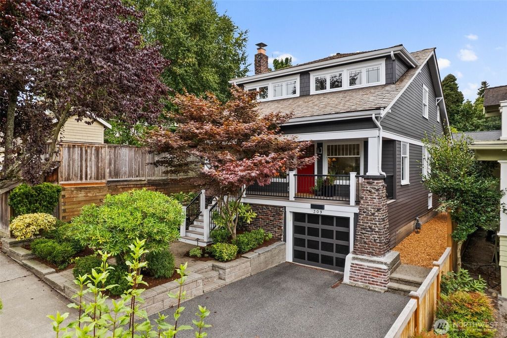 Photo of 309 Lynn Street, Seattle, WA 98109 (MLS # 2431267)