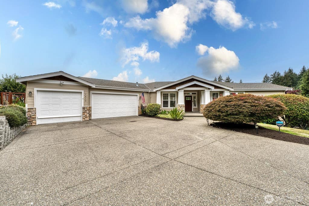 Photo of 7810 31st Street NW, Gig Harbor, WA 98335 (MLS # 2573923)