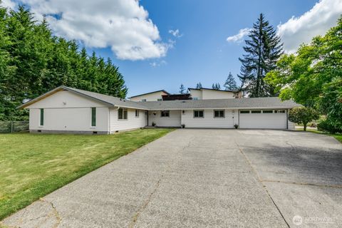 Photo of 13019 29th Avenue SE, Everett, WA 98208 (MLS # 2538069)