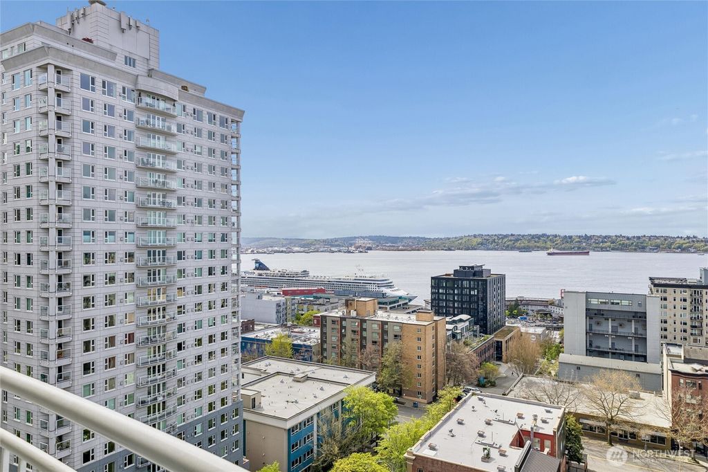 Photo of 2600 2nd Avenue #1604, Seattle, WA 98121 (MLS # 2511153)
