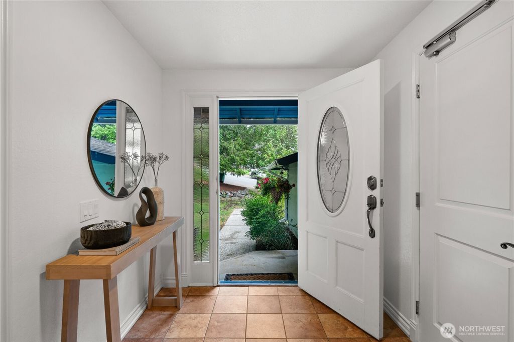 Photo of 8201 172nd Avenue NE, Redmond, WA 98052 (MLS # 2520324)