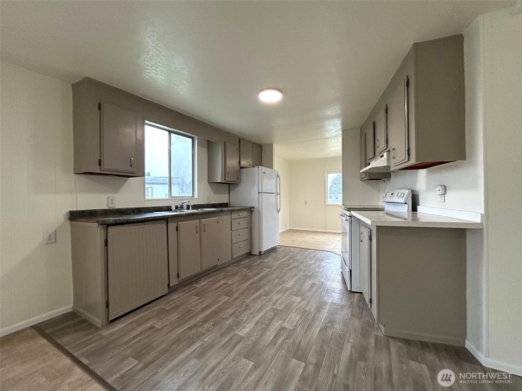 Photo of 11901 55th Avenue NE #5, Marysville, WA 98270 (MLS # 2491737)