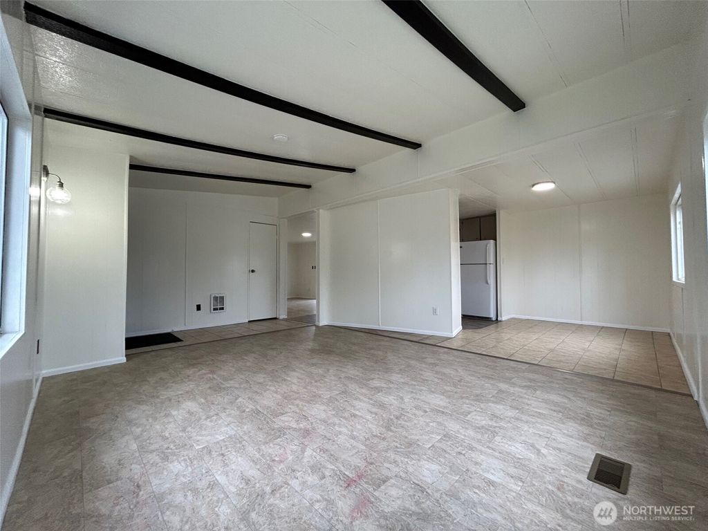 Photo of 11901 55th Avenue NE #5, Marysville, WA 98270 (MLS # 2491737)