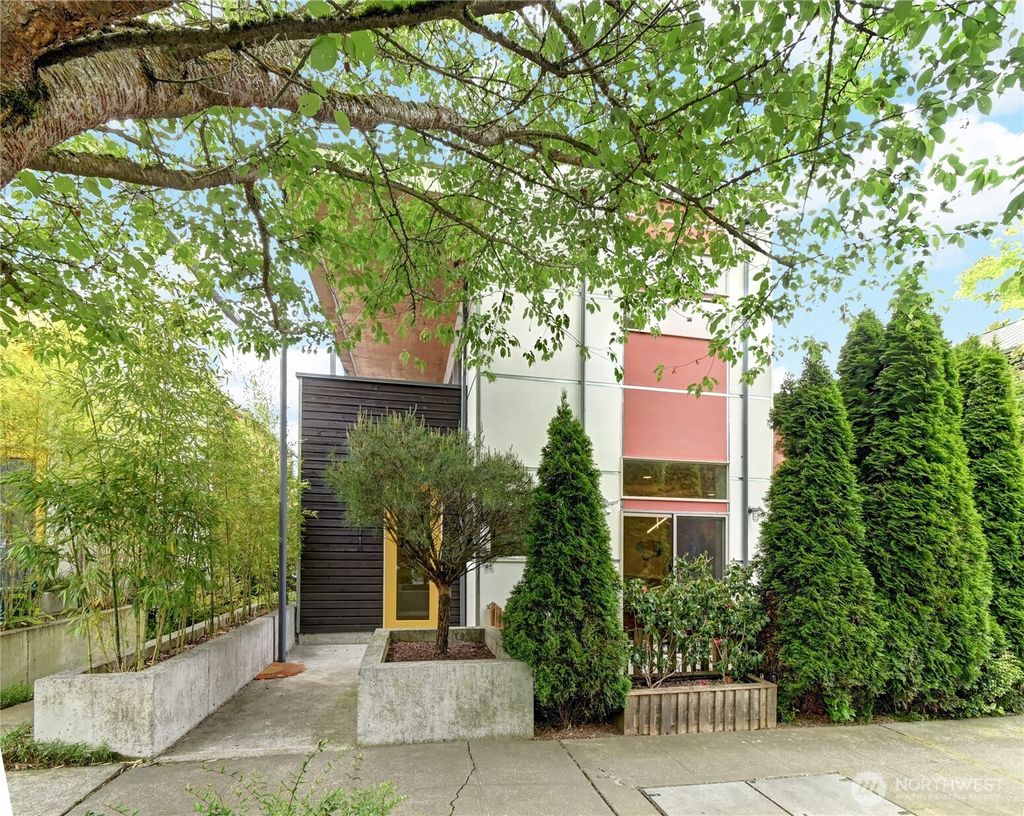 Photo of 4511 Renton Avenue S, Seattle, WA 98108 (MLS # 2374826)