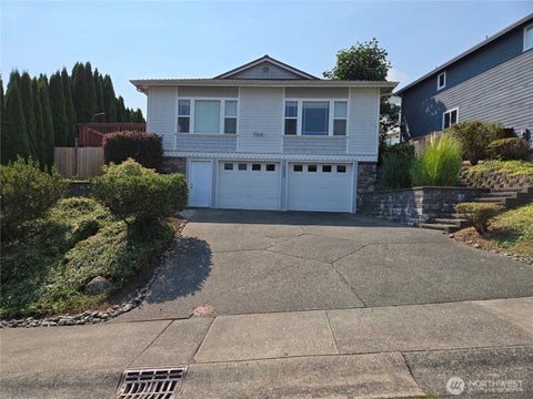Photo of 5222 115th Street SE, Everett, WA 98208 (MLS # 2567685)