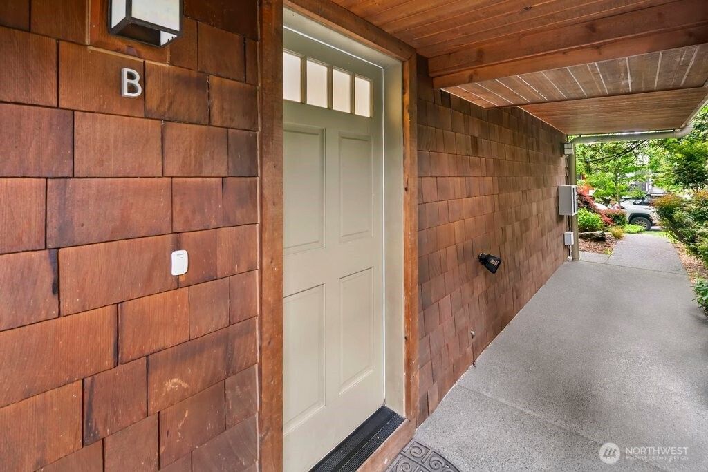 Photo of 4418 Corliss Avenue N #B, Seattle, WA 98103 (MLS # 2369216)