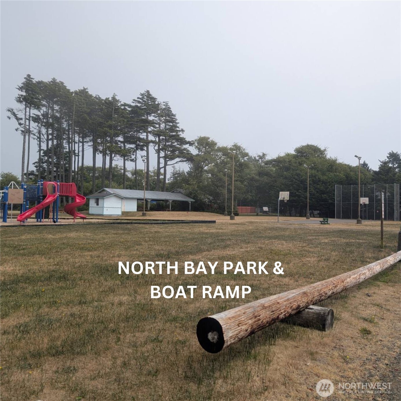 413 Lake View Loop NE