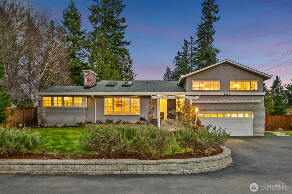 Photo of 17925 72nd Avenue W, Edmonds, WA 98026 (MLS # 2485571)