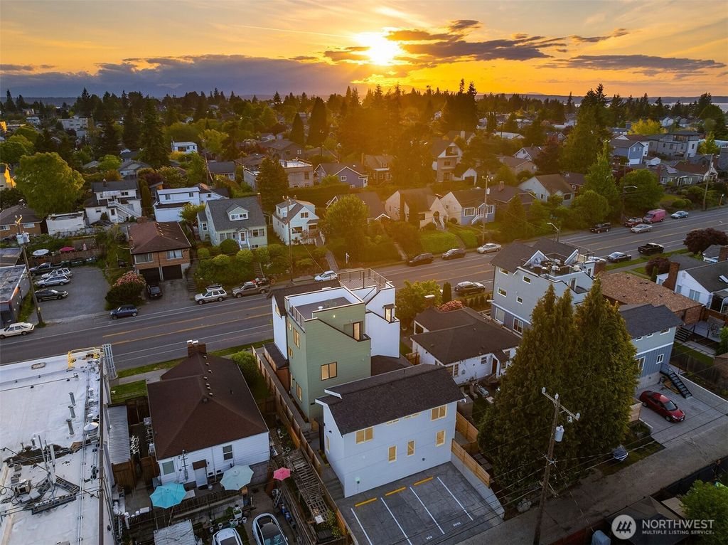 listing image 9367805904723062940
