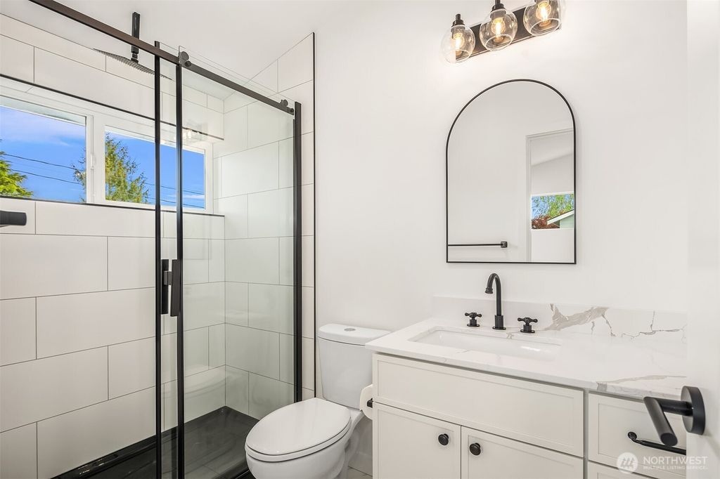 listing image 9362434146529623788