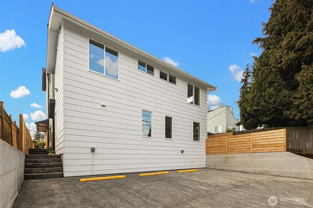 listing image 9363048424524187893