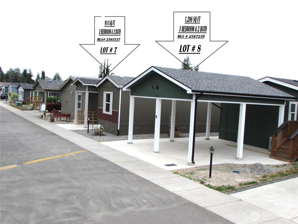 Photo of 4424 84TH Street NE #8, Marysville, WA 98270 (MLS # 2567239)