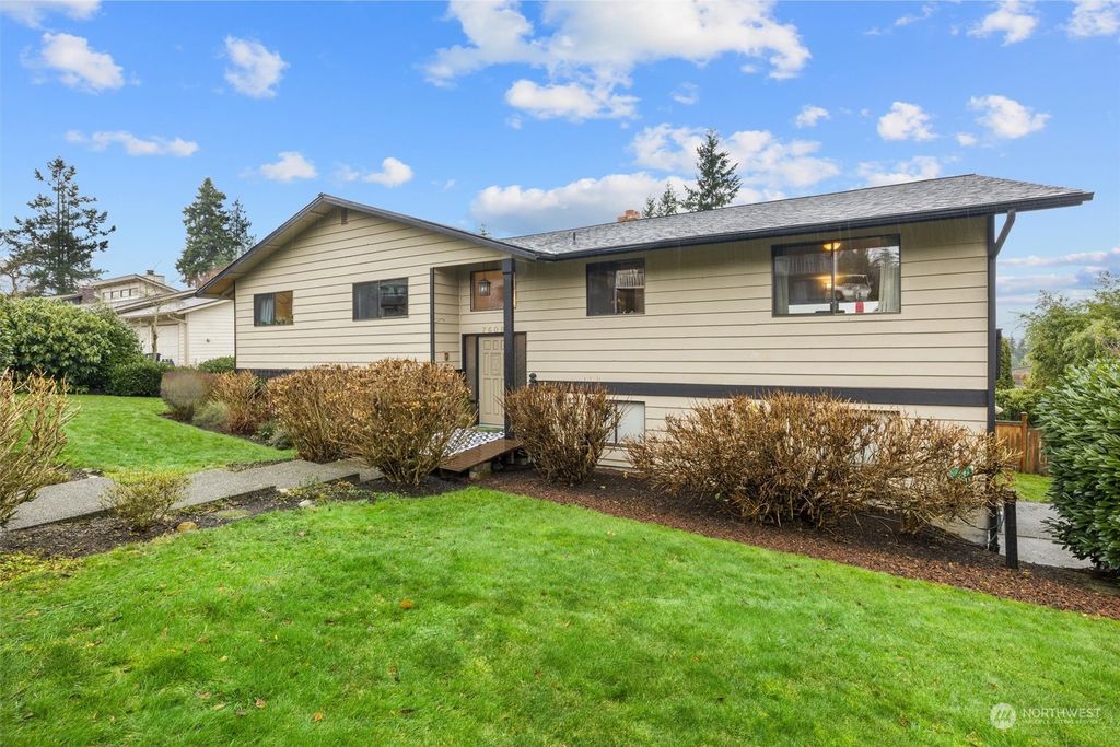 Photo of 7608 46th Place W, Mukilteo, WA 98275 (MLS # 2189736)