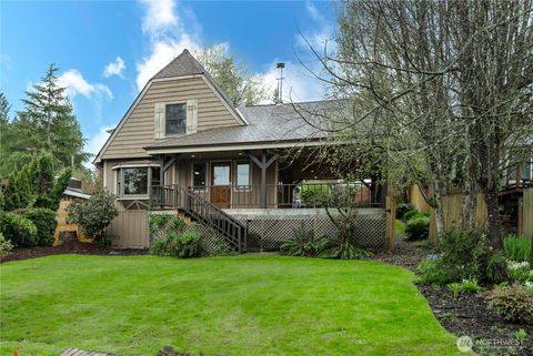 Photo of 21515 SE 265th Place, Maple Valley, WA 98038 (MLS # 2505355)