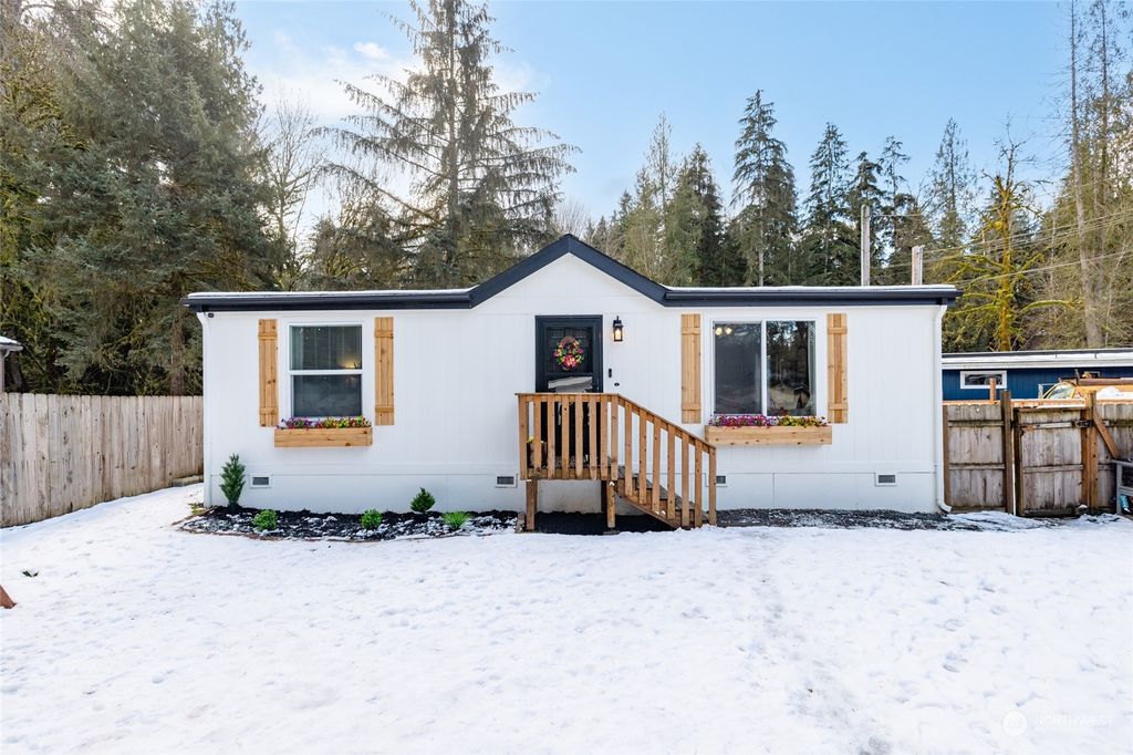 Photo of 6426 Skinner Road, Granite Falls, WA 98252 (MLS # 2331682)