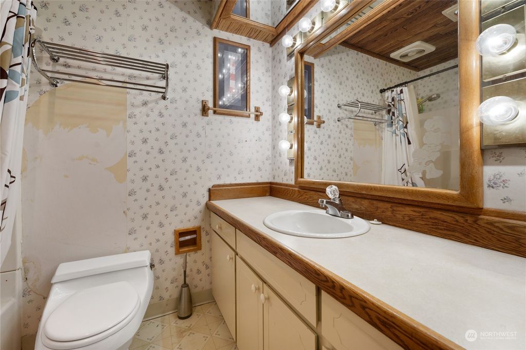 listing image 9363671152775065981
