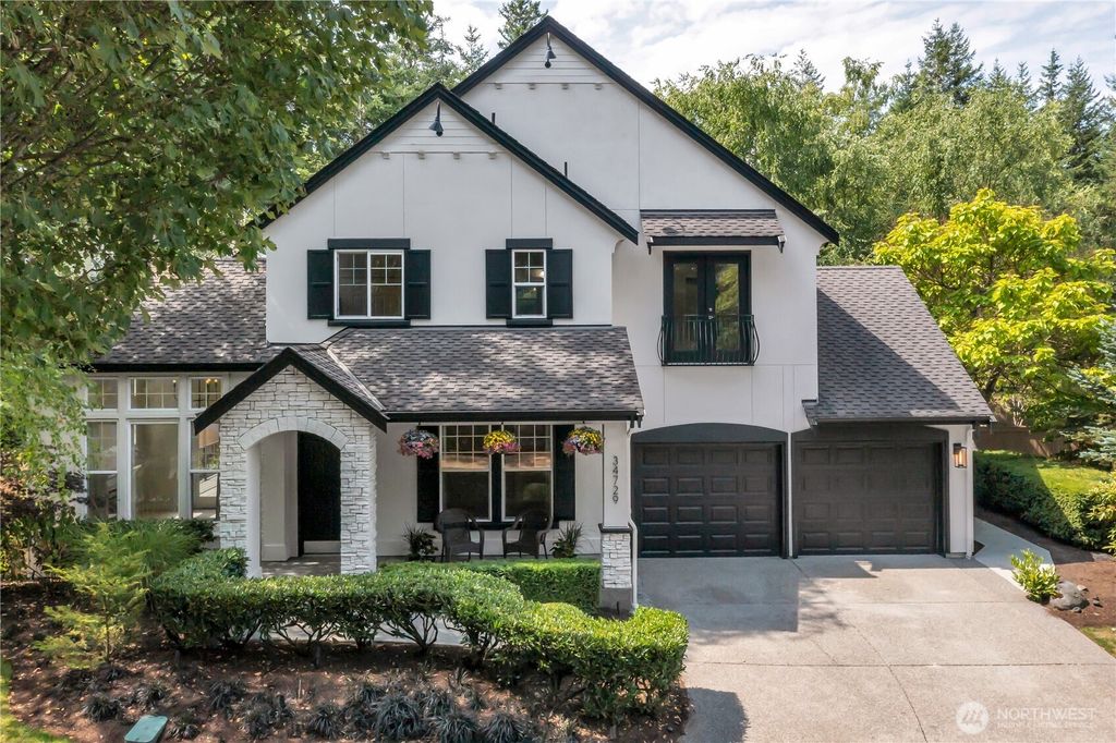 Photo of 34729 SE Garden Court, Snoqualmie, WA 98065 (MLS # 2410883)