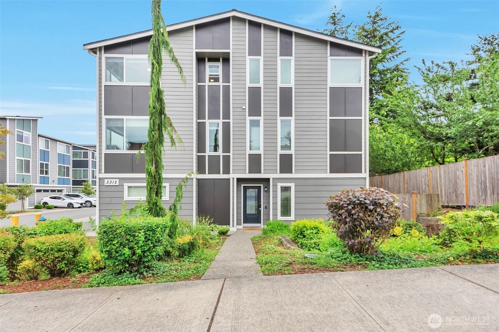 Photo of 3312 156th Street SW #A4, Lynnwood, WA 98087 (MLS # 2528803)