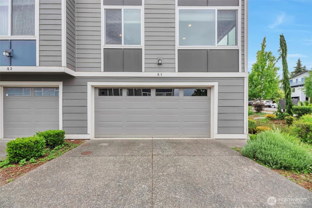 Photo of 3312 156th Street SW #A4, Lynnwood, WA 98087 (MLS # 2528803)